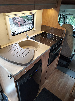 Motorhome hire Romsey