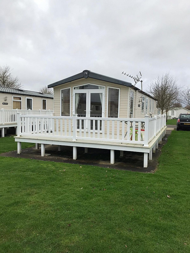 Caravan rental South Cerney - Swift Moselle