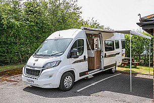 Campervan hire WALLINGTON