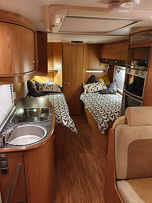 Motorhome hire Flamstead