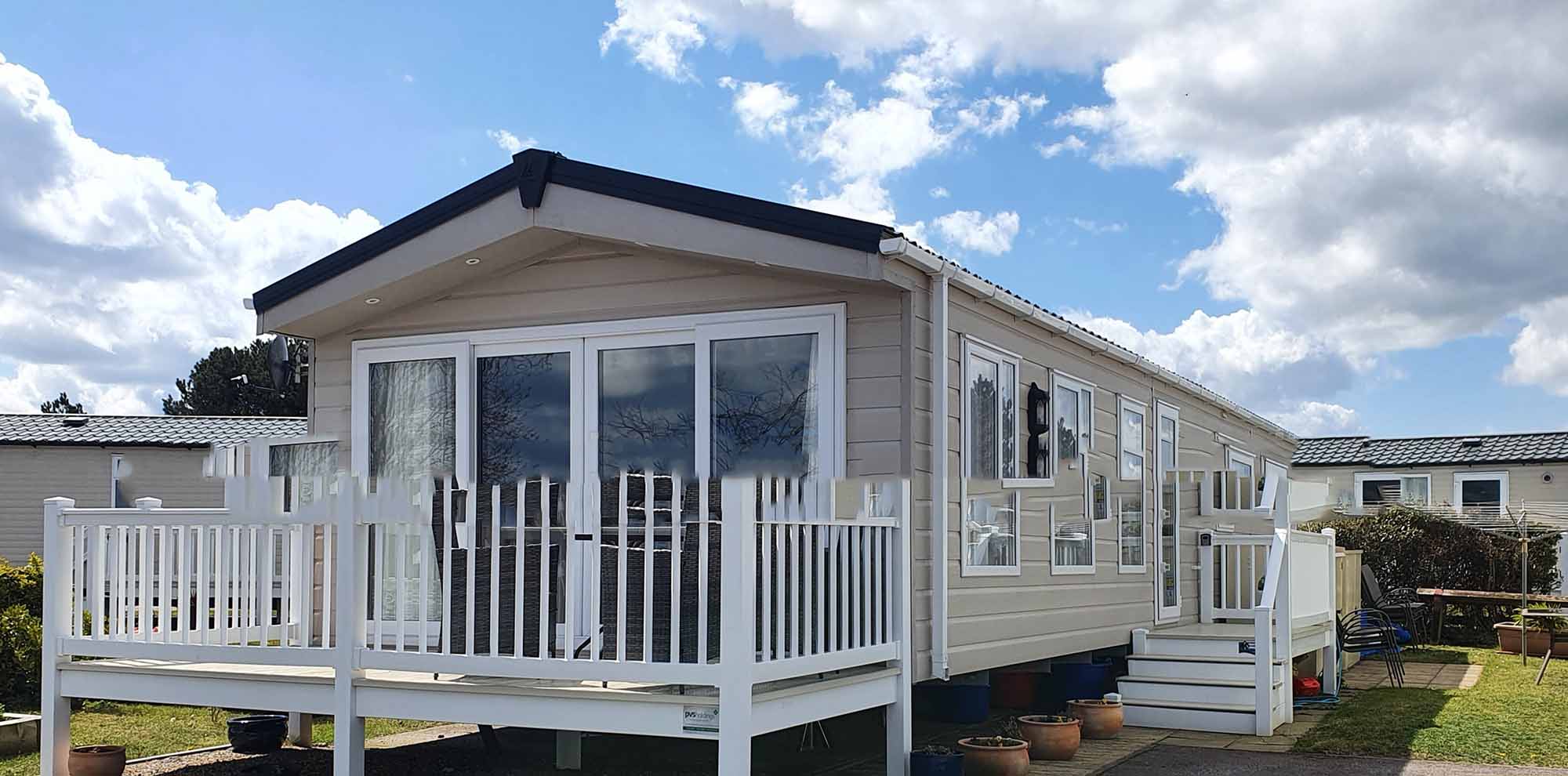 Delta Superior (Carousel) Static Caravan  for hire in  Great Yarmouth