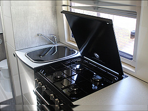 Motorhome hire Lower Broadheath
