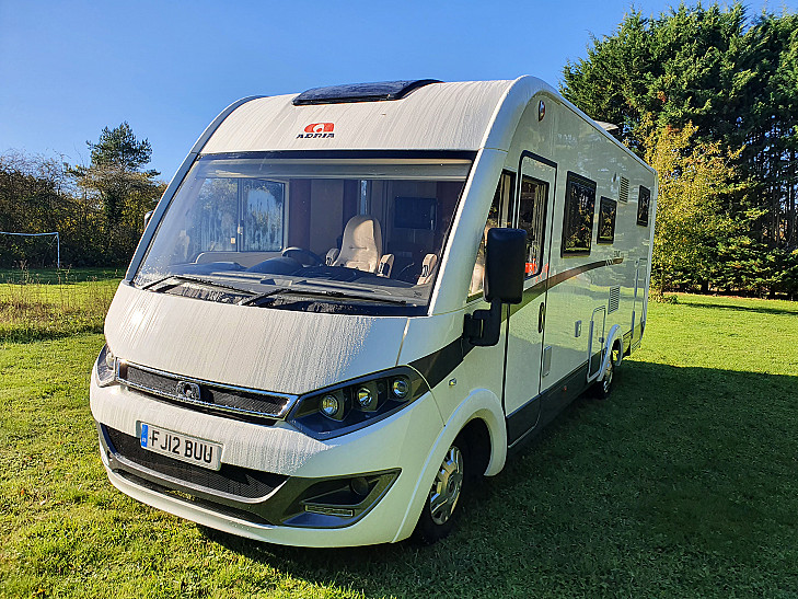 Adria Sonic i700SL hire Flamstead