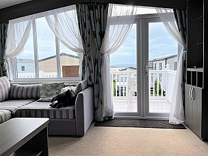 Rambling Rose - Regal Kensington Static Caravan  for hire in  Poole