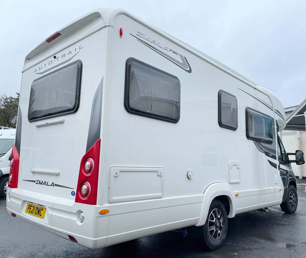 Motorhome hire Chippenham Auto Trail Imala 736
