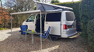 VW T6 campervan - Milo Campervan  for hire in  Farringdon