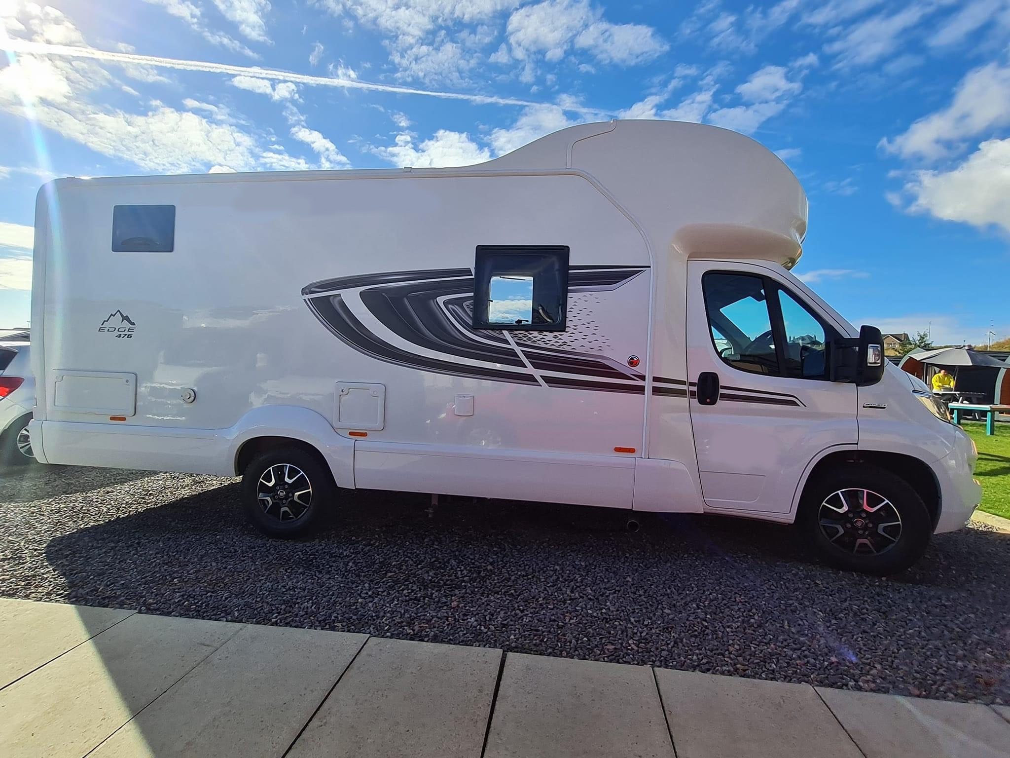 Motorhome hire Peterhead Swift Edge 476 P900 CTC
