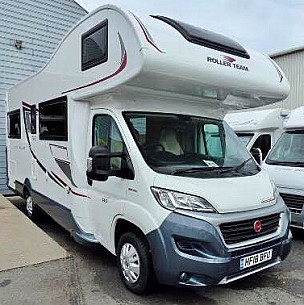 Roller Team Auto-roller 746 Moongazer Motorhome  for hire in  Liskeard