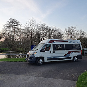 Motorhome hire Stanton Under Bardon