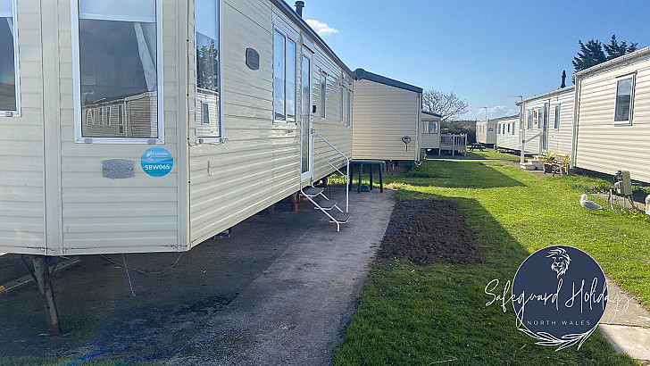 Caravan rental Rhyl - Atlas Moonstone