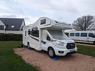 Motorhome hire Cowdenbeath