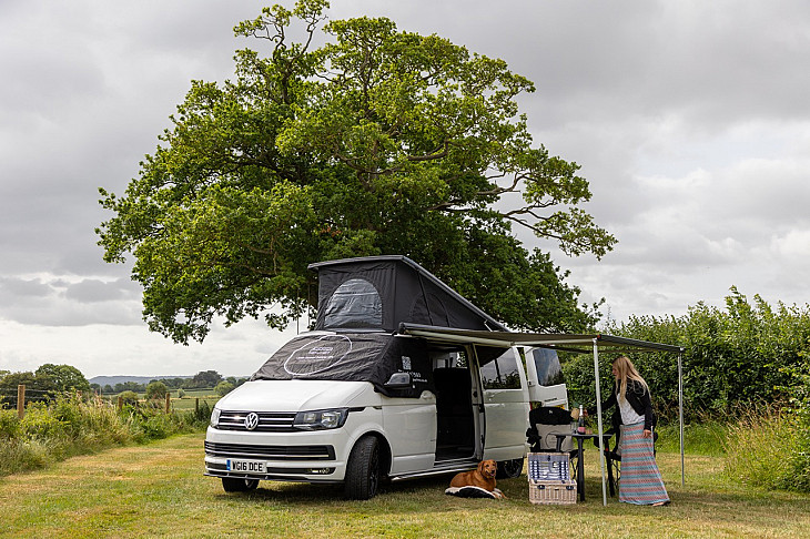 Volkswagen Transporter T6 hire Fair Oak Business Park