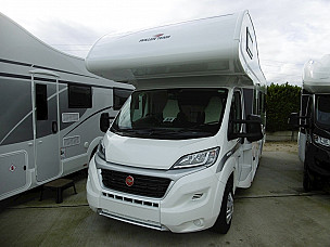 Roller Team, 746, 6 berth, 5 seat belts 746 Auto roller Motorhome  for hire in  Maidenhead