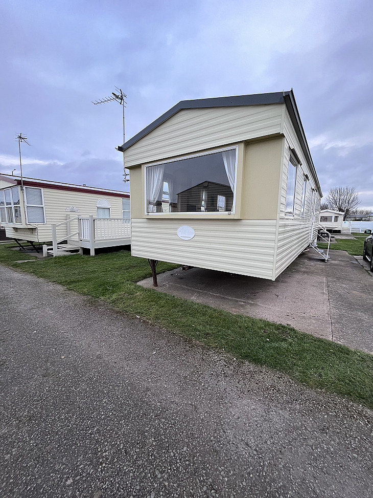 Caravan rental Rhyl - Atlas Mirrage