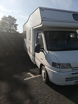 Motorhome hire HX27DX