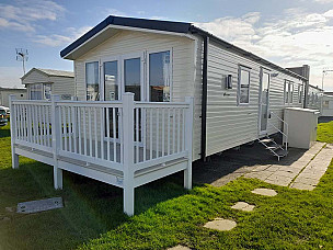 Willerby Grasmere Static Caravan  for hire in  Walton-on-the-Naze