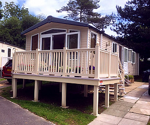 Daffodil - Swift Moselle Static Caravan  for hire in  Poole