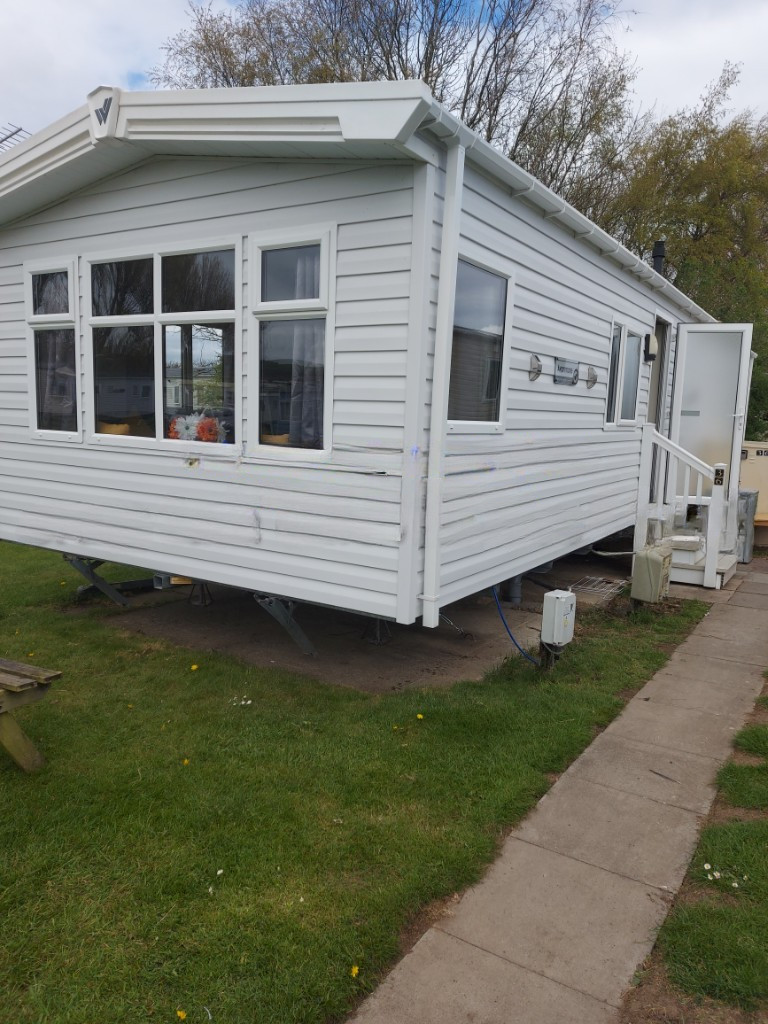 Willerby Avonmore Static Caravan  for hire in  Ayr