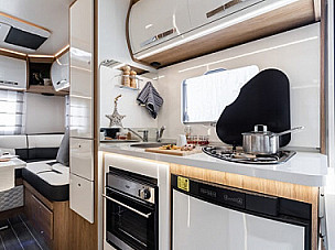 Motorhome hire wingate