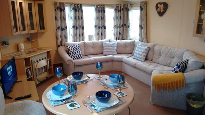 Willerby Bermuda Static Caravan  for hire in  Lossiemouth