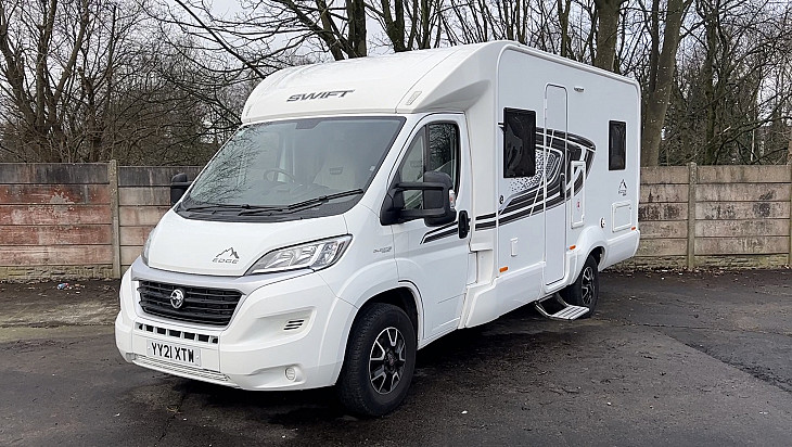 Fiat Ducato Swift Edge 464 hire Bolton