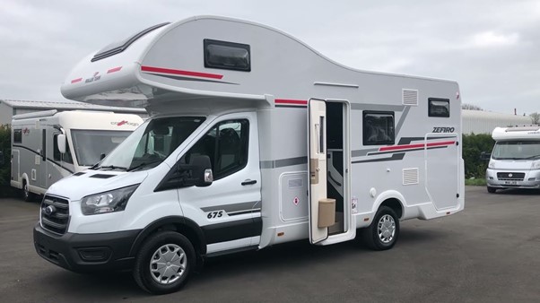 Roller Team Zefiro 675 Motorhome  for hire in  Preston
