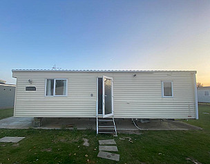 Static Caravan hire Nr Clacton-on-Sea