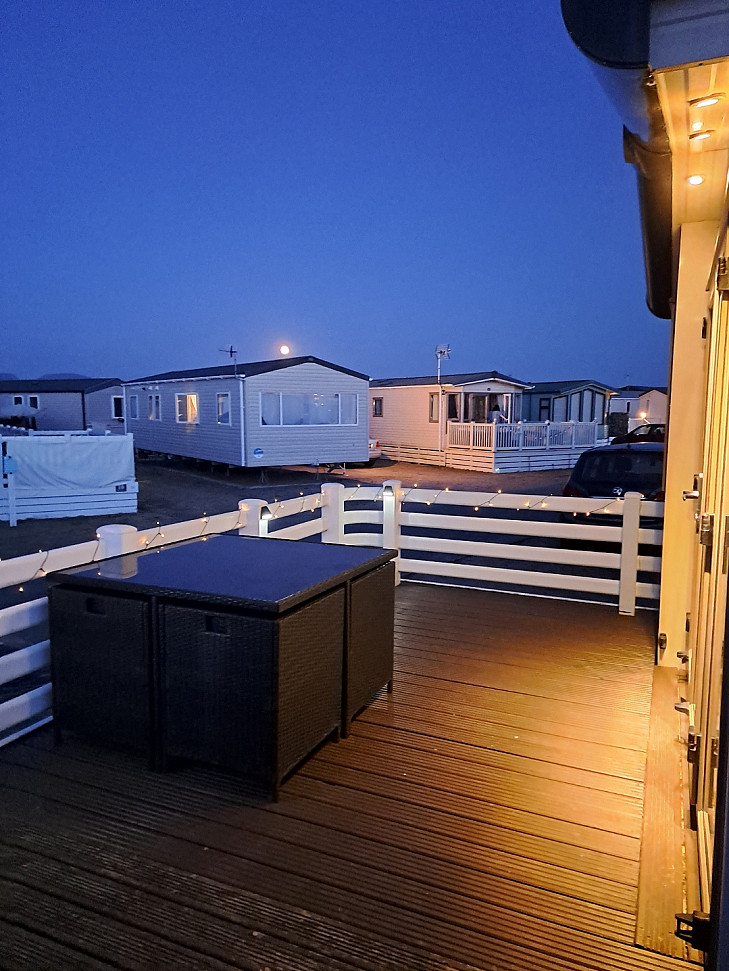 Caravan rental Porthmadog - Abi Haywood