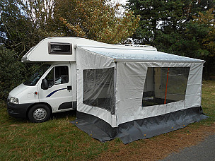 Motorhome hire romsey