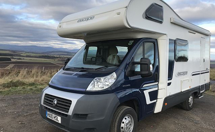 Swift Escape 624 hire CARNOUSTIE