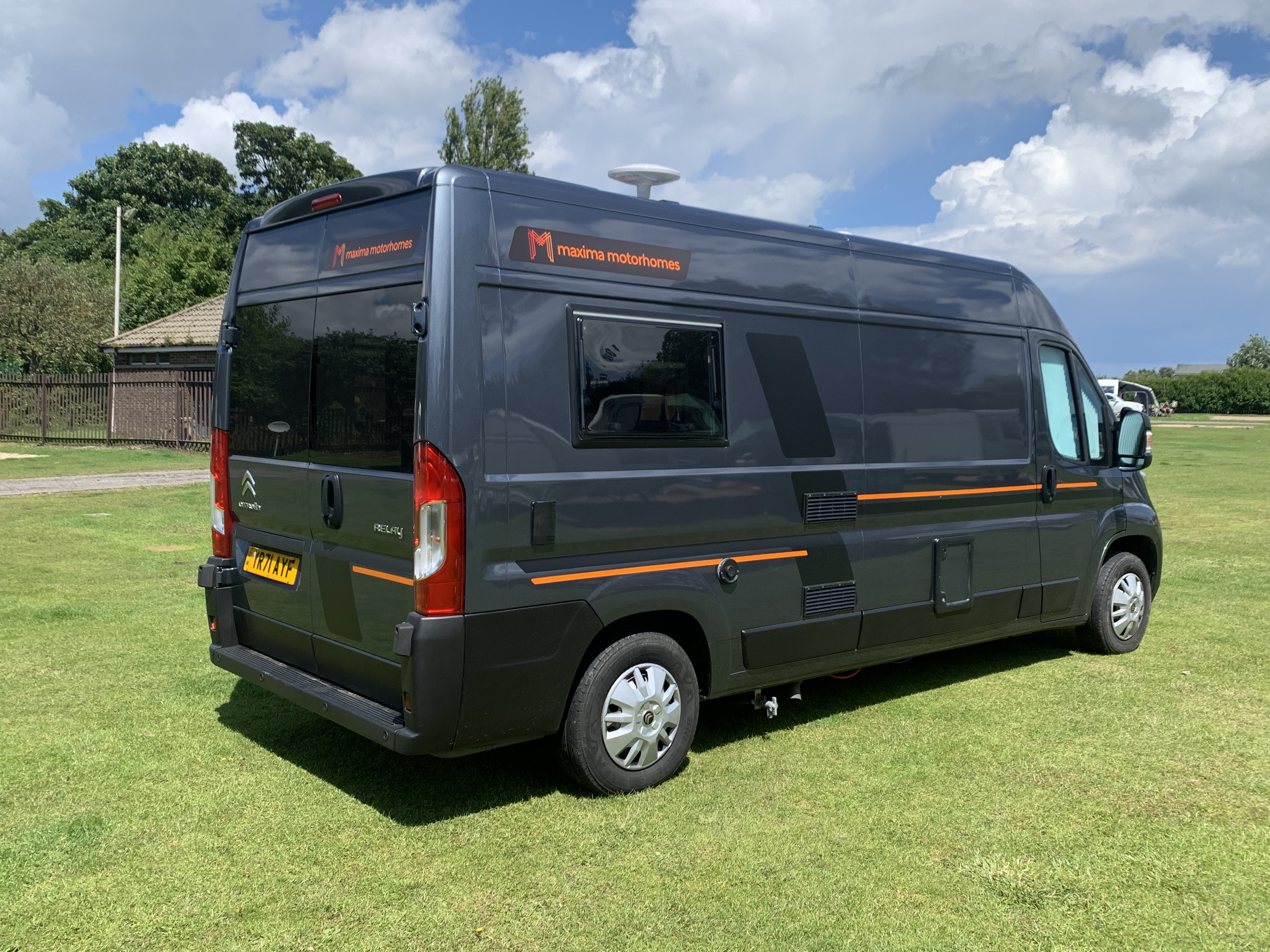 citroen relay campervan Campervan  for hire in  Ripley