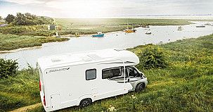 Auto Trail 736G Motorhome  for hire in  Merrylees Road, Thornton