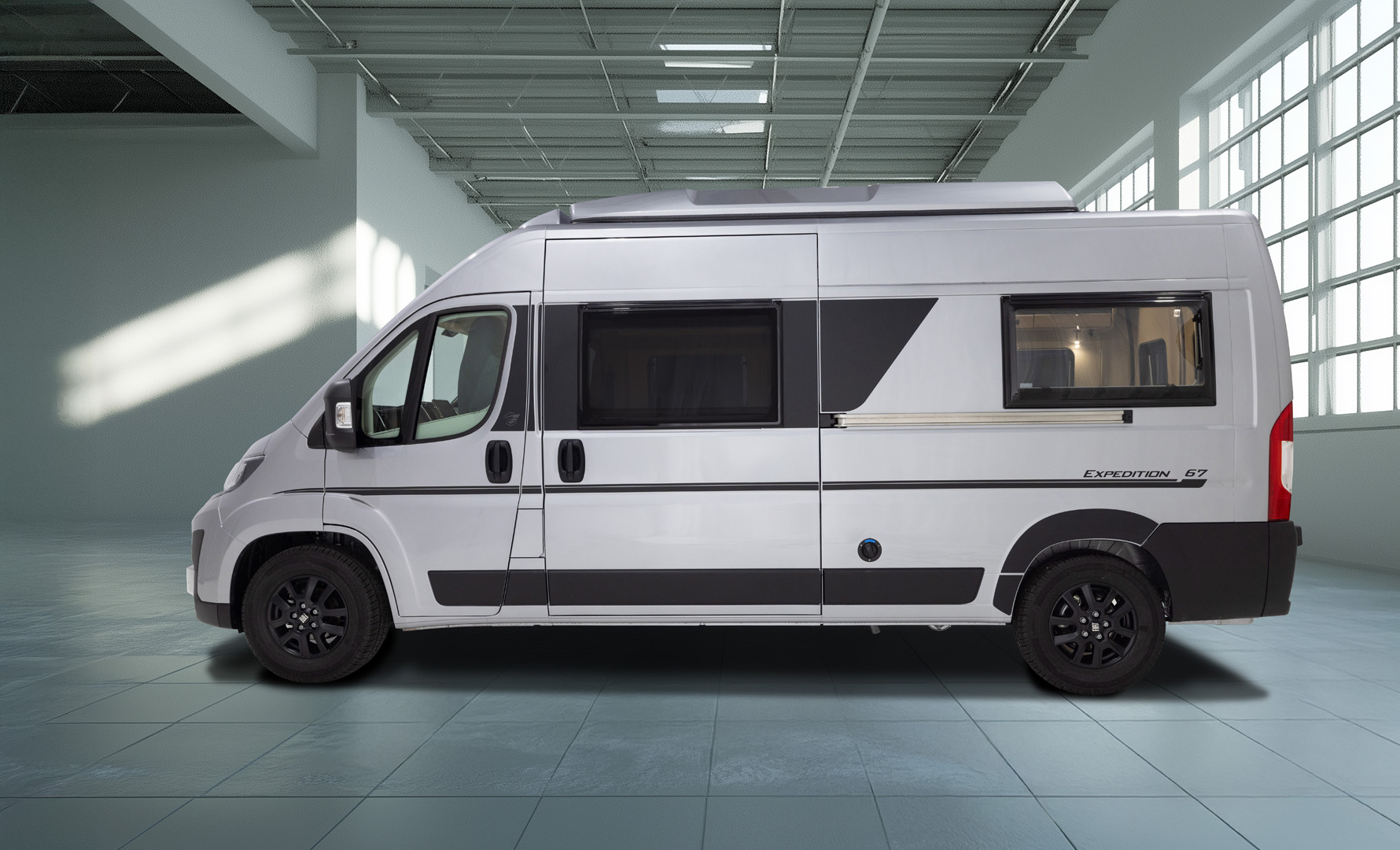 Auto-Trail Expedtion 67 with Pop-top Campervan  for hire in  Hull
