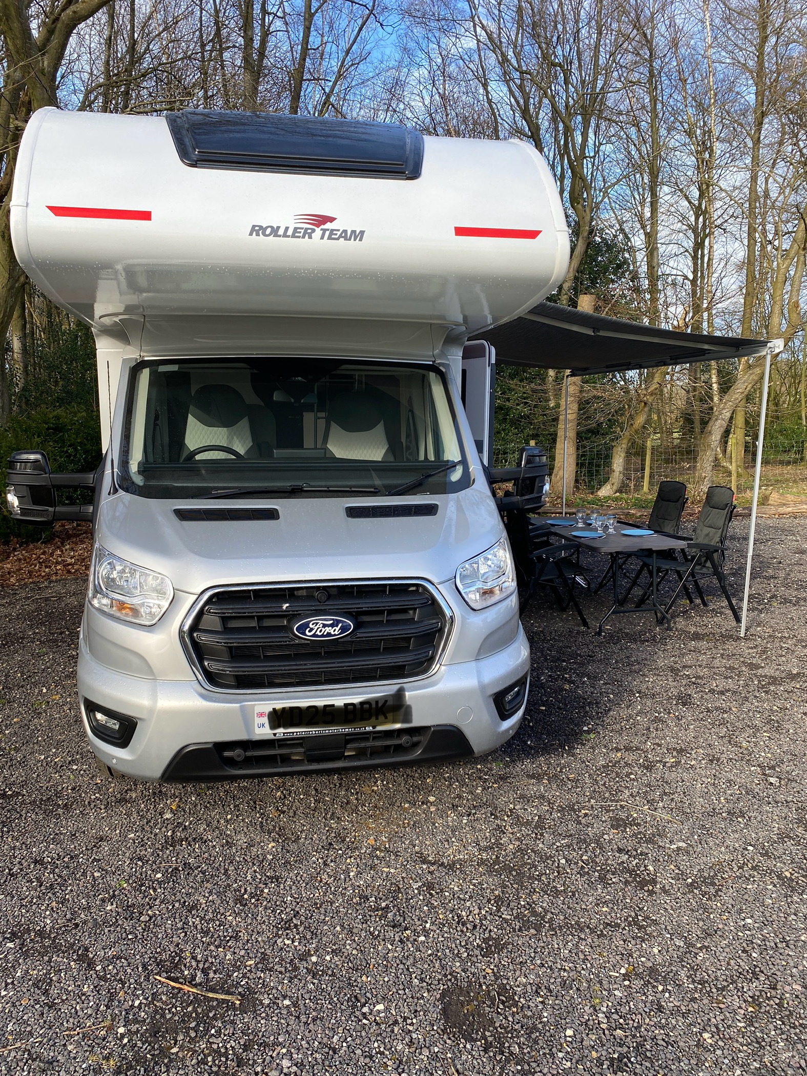 Roller team sophia Zefiro 675 auto Motorhome  for hire in  SITTINGBOURNE