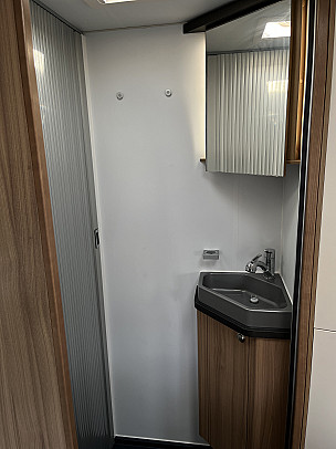 Motorhome hire Ripley