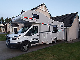 Rollerteam Zefiro 675 Motorhome  for hire in  Banchory