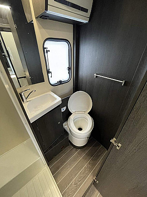 Motorhome hire Banchory