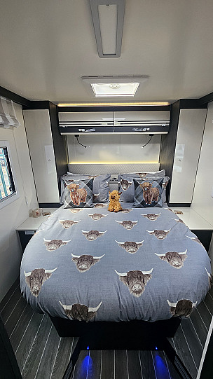 Motorhome hire Bedford