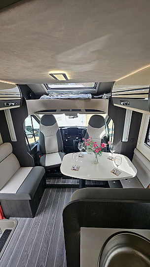 Motorhome hire Bedford