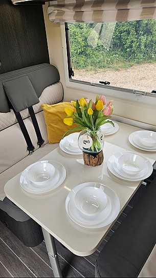 Motorhome hire Bedford