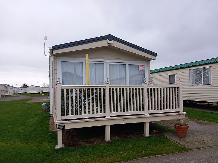 Caravan rental Nr Clacton-on-Sea - Delta Superior