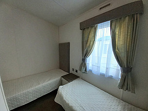 Static Caravan hire Nr Clacton-on-Sea
