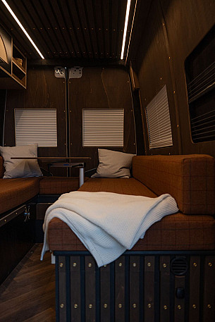 Campervan hire Straiton