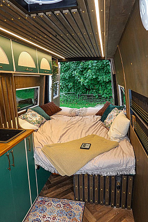 Campervan hire Straiton