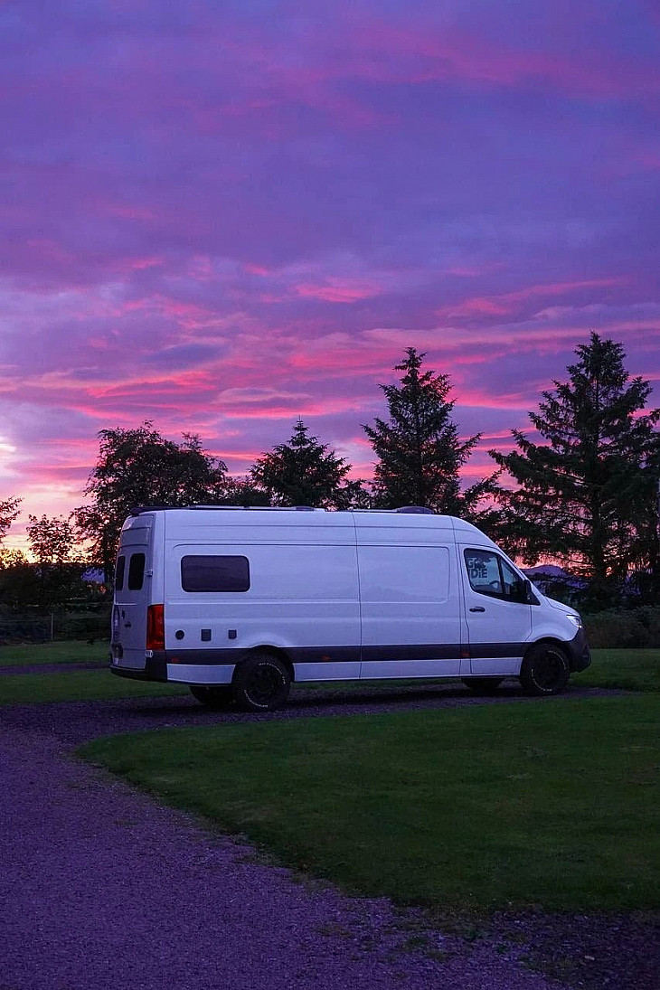 Rum- Mercedes Sprinter hire Straiton