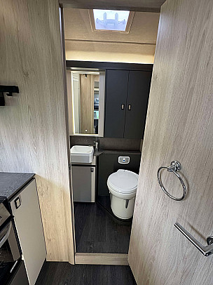 Motorhome hire Cowdenbeath
