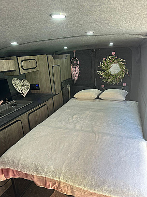 Campervan hire Canal Road