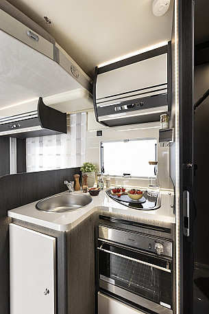 Motorhome hire Langbank