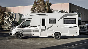 Motorhome hire Langbank