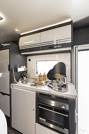 Motorhome hire Langbank